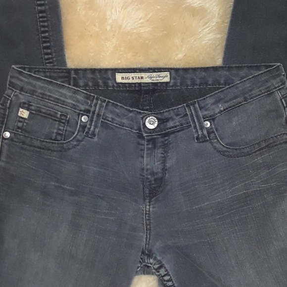 Big Star Kayla Straight Mid Rise Fit Women's Jeans - Picture 3 of 8